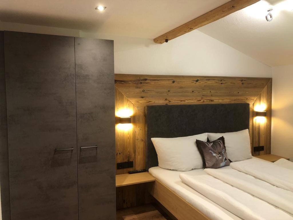 Landhaus Thomas Mayrhofen Habitación foto