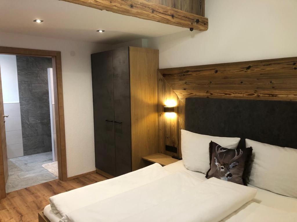 Landhaus Thomas Mayrhofen Habitación foto